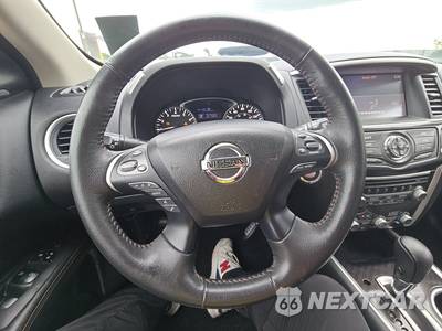 2020 Nissan Pathfinder SV - zdjęcie 10 z 29 - miniatura