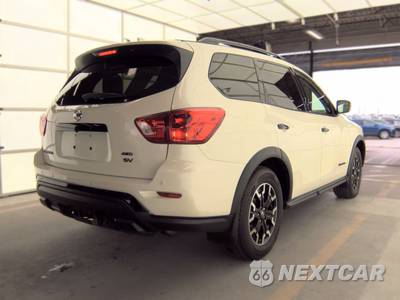 2020 Nissan Pathfinder SV - zdjęcie 4 z 29 - miniatura