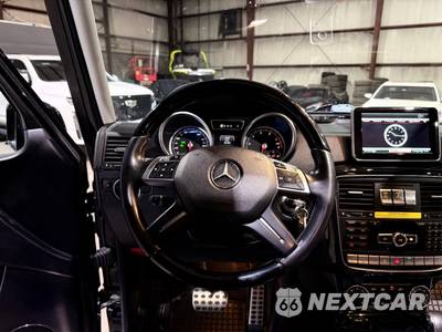 2016 Mercedes-Benz G 550 4MATIC - zdjęcie 31 z 36 - miniatura