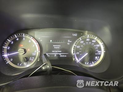 2024 Toyota Highlander LE - zdjęcie 12 z 18 - miniatura
