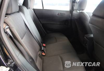 2024 Toyota Corolla Cross LE - zdjęcie 6 z 10 - miniatura