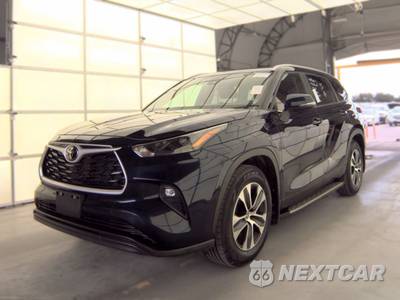 2023 Toyota Highlander XLE - zdjęcie 1 z 29 - miniatura