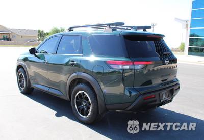 2024 Nissan Pathfinder Rock Creek - zdjęcie 4 z 10 - miniatura