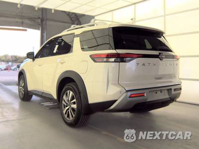 2024 Nissan Pathfinder SL - zdjęcie 8 z 26 - miniatura