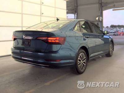 2021 Volkswagen Jetta R-Line - zdjęcie 4 z 23 - miniatura