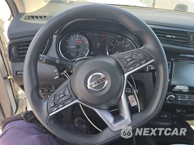 2022 Nissan Rogue Sport S - zdjęcie 10 z 22 - miniatura
