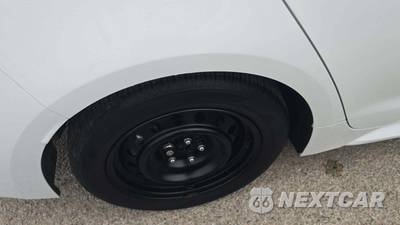 2024 Toyota Corolla LE Sedan - zdjęcie 18 z 23 - miniatura