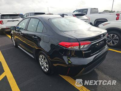 2025 Toyota Corolla LE Sedan - zdjęcie 6 z 21 - miniatura