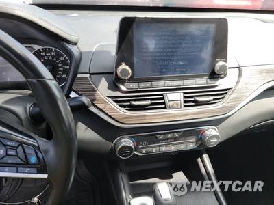 2019 Nissan Altima SL - zdjęcie 11 z 29 - miniatura
