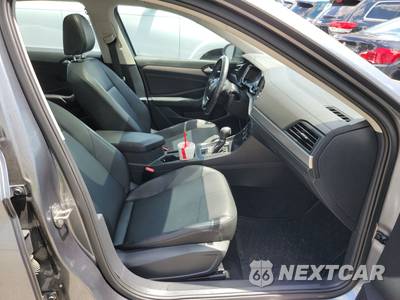 2019 Volkswagen Jetta SE - zdjęcie 8 z 23 - miniatura