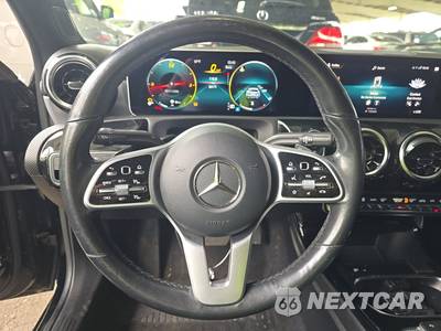 2020 Mercedes-Benz A 220 4MATIC - zdjęcie 16 z 38 - miniatura