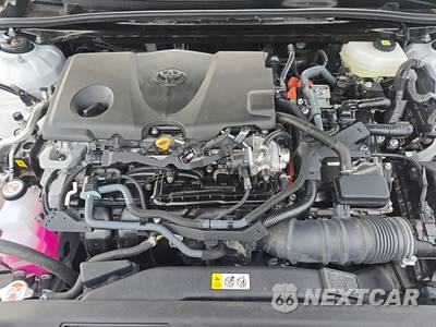 2025 Toyota Camry LE - zdjęcie 15 z 20 - miniatura