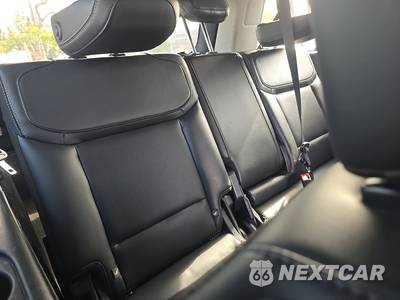 2025 Hyundai Venue SEL - zdjęcie 14 z 22 - miniatura