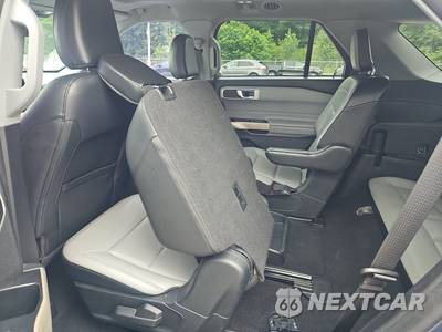 2021 Ford Explorer XLT - zdjęcie 13 z 24 - miniatura