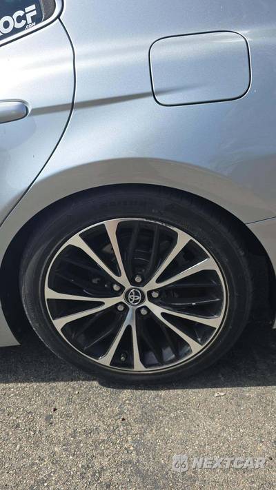 2018 Toyota Camry SE - zdjęcie 31 z 39 - miniatura