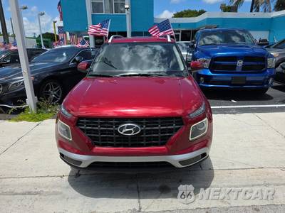 2024 Hyundai Venue Limited - zdjęcie 2 z 25 - miniatura