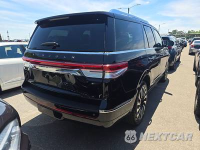 2024 Lincoln Navigator Black Label - zdjęcie 4 z 29 - miniatura