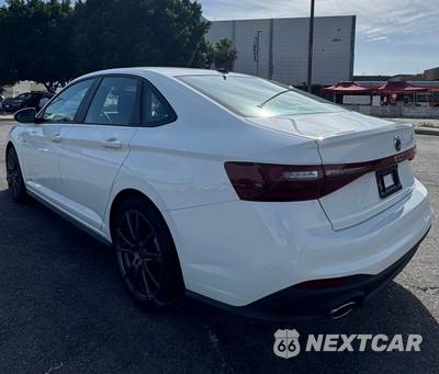 2025 Volkswagen Jetta GLI Autobahn - zdjęcie 6 z 20 - miniatura