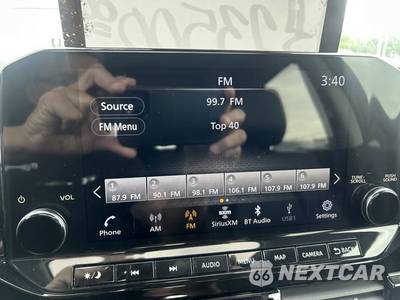 2022 Nissan Pathfinder SL - zdjęcie 20 z 49 - miniatura