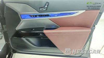 2025 BMW i7 eDrive50 M SPORT LINE - zdjęcie 24 z 50 - miniatura