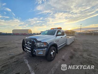 2017 Ram 5500 Cab Chassis SLT Crew Cab DRW - zdjęcie 32 z 50 - miniatura