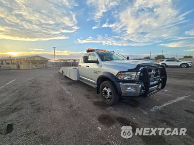 2017 Ram 5500 Cab Chassis SLT Crew Cab DRW - zdjęcie 29 z 50 - miniatura