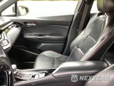 2018 Toyota C-HR XLE Premium - zdjęcie 23 z 29 - miniatura