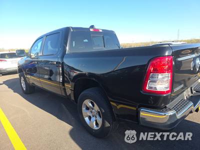 2023 Ram 1500 Big Horn Crew Cab Short Bed - zdjęcie 6 z 22 - miniatura