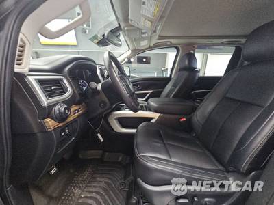 2020 Nissan TITAN SL Crew Cab Short Bed - zdjęcie 7 z 24 - miniatura