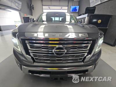 2020 Nissan TITAN SL Crew Cab Short Bed - zdjęcie 2 z 24 - miniatura