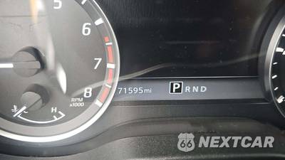 2020 Nissan TITAN SL Crew Cab Short Bed - zdjęcie 19 z 24 - miniatura