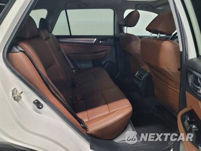 2019 Subaru Outback 3.6R Touring - zdjęcie 33 z 39 - miniatura