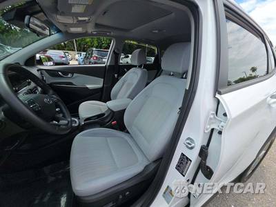 2023 Hyundai Kona SEL - zdjęcie 4 z 9 - miniatura