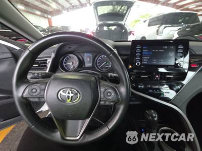2024 Toyota Camry SE - zdjęcie 17 z 27 - miniatura