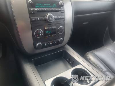 2014 GMC Yukon XL SLT 4SA - zdjęcie 71 z 75 - miniatura