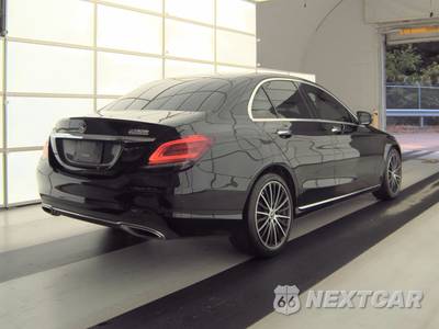 2021 Mercedes-Benz C 300 Sedan - zdjęcie 4 z 32 - miniatura