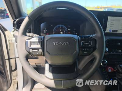 2025 Toyota Land Cruiser 1958 - zdjęcie 10 z 18 - miniatura