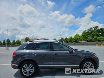 2016 Volkswagen Touareg TDI Lux - zdjęcie 2 z 25 - miniatura
