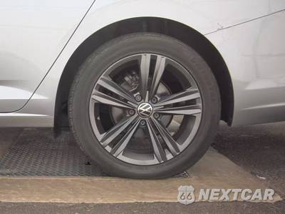 2023 Volkswagen Jetta SE - zdjęcie 12 z 27 - miniatura