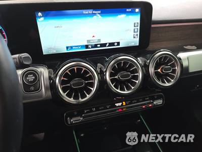 2022 Mercedes-Benz GLB 250 4MATIC - zdjęcie 14 z 25 - miniatura