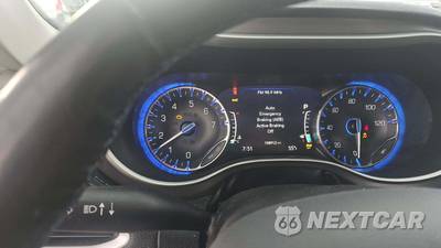 2021 Chrysler Pacifica Touring L 121.6" WB - zdjęcie 30 z 32 - miniatura