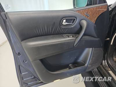 2016 INFINITI QX80 - zdjęcie 9 z 28 - miniatura