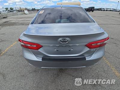 2019 Toyota Camry SE - zdjęcie 16 z 41 - miniatura