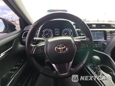 2019 Toyota Camry SE - zdjęcie 10 z 41 - miniatura
