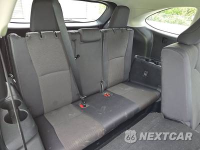 2022 Toyota Highlander L - zdjęcie 14 z 51 - miniatura