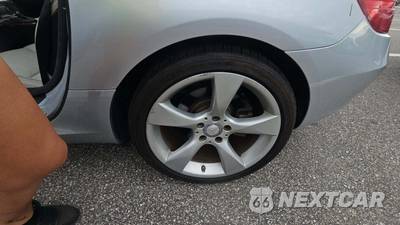 2012 Mercedes-Benz SLK 350 - zdjęcie 23 z 35 - miniatura