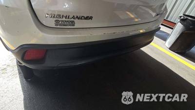 2019 Toyota Highlander XLE - zdjęcie 30 z 32 - miniatura