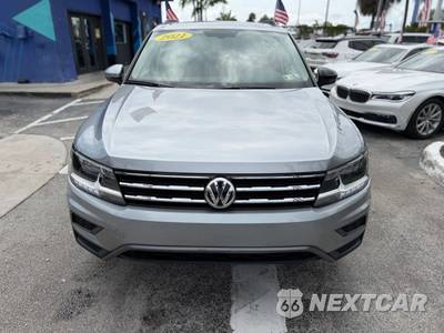 2021 Volkswagen Tiguan SE - zdjęcie 4 z 42 - miniatura