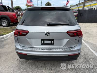2021 Volkswagen Tiguan SE - zdjęcie 11 z 42 - miniatura