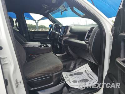 2022 Ram 2500 Tradesman Crew Cab Long Bed - zdjęcie 8 z 22 - miniatura